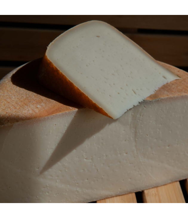 TOMME DE CHÈVRE LOCAL (300G)